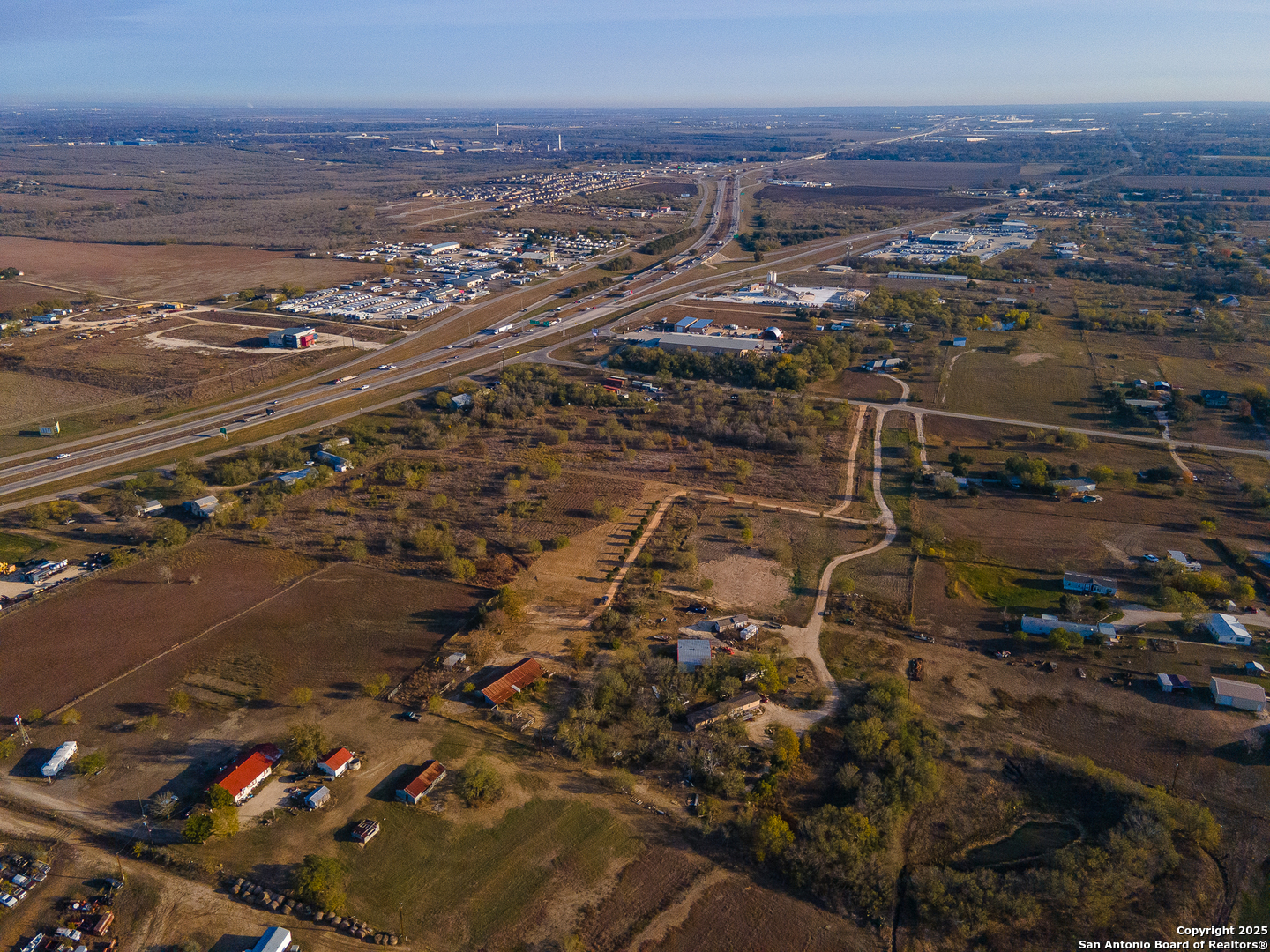 main property photo 13