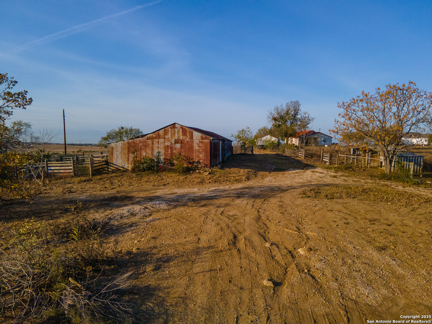 main property photo 4