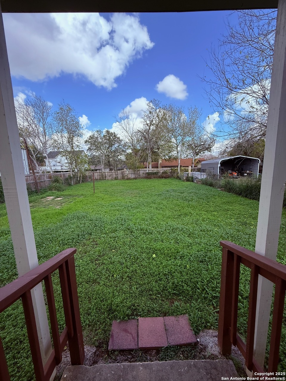 main property photo 25