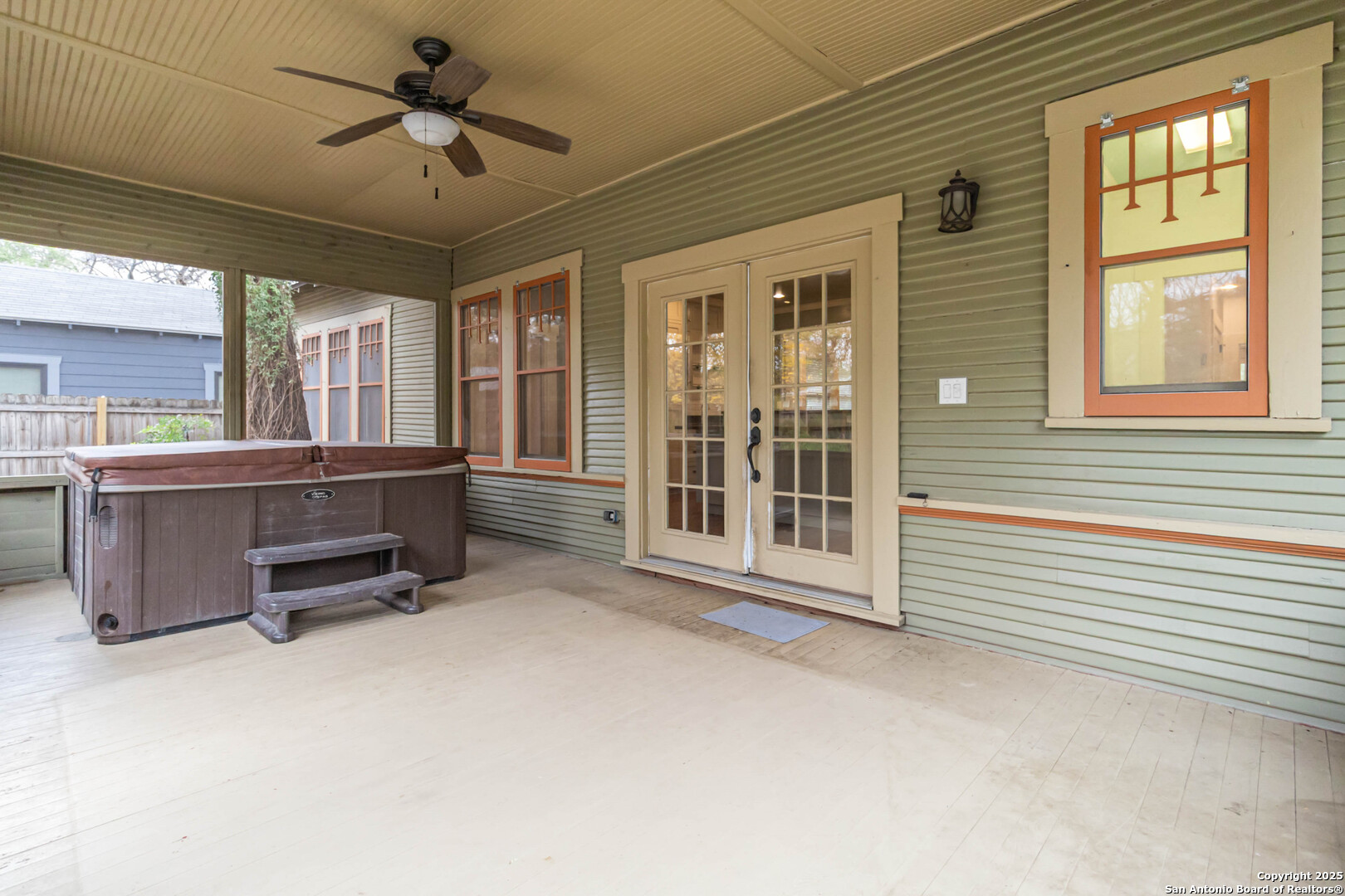 main property photo 37