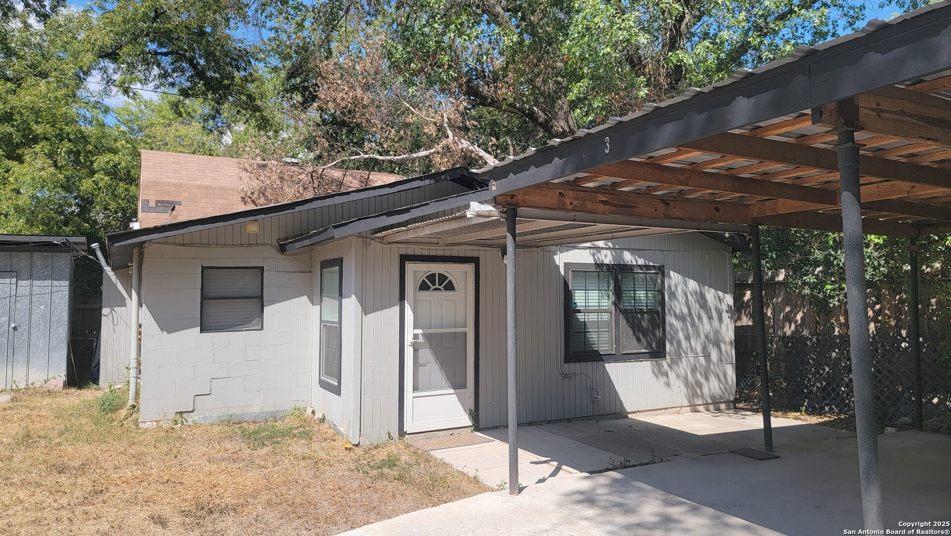 property viewer photo 2