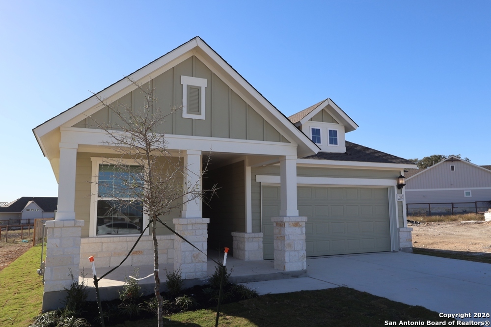property viewer photo 2