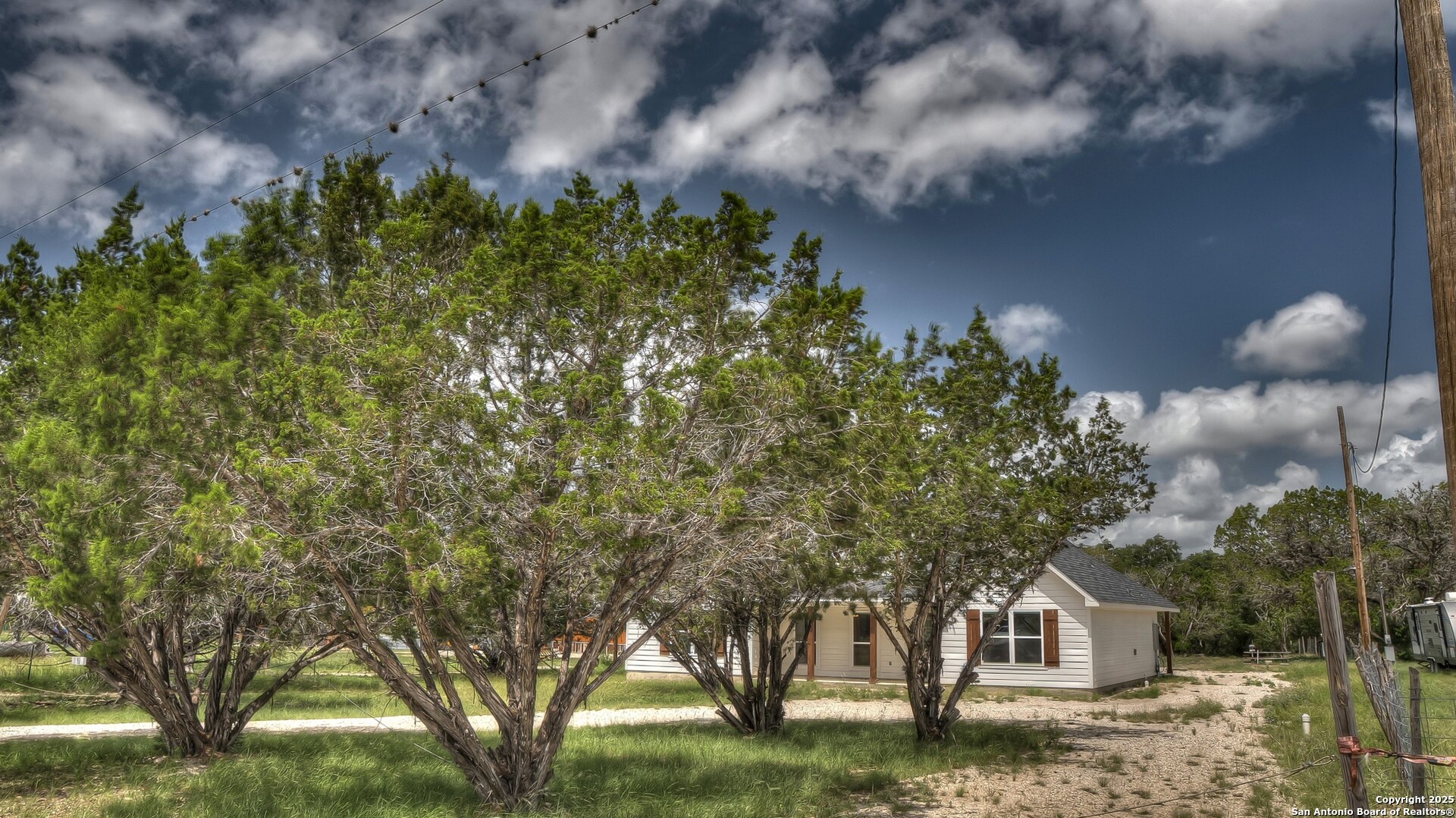 property viewer photo 33