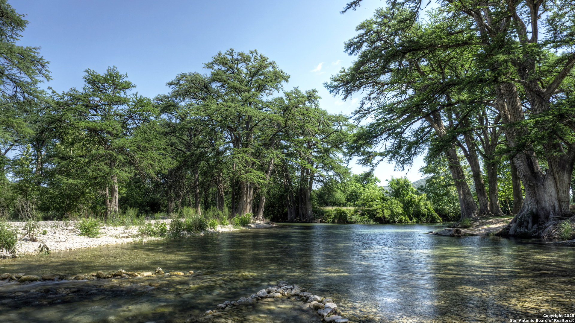 property viewer photo 54