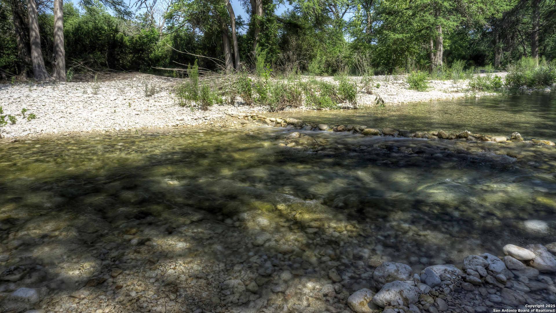 property viewer photo 55