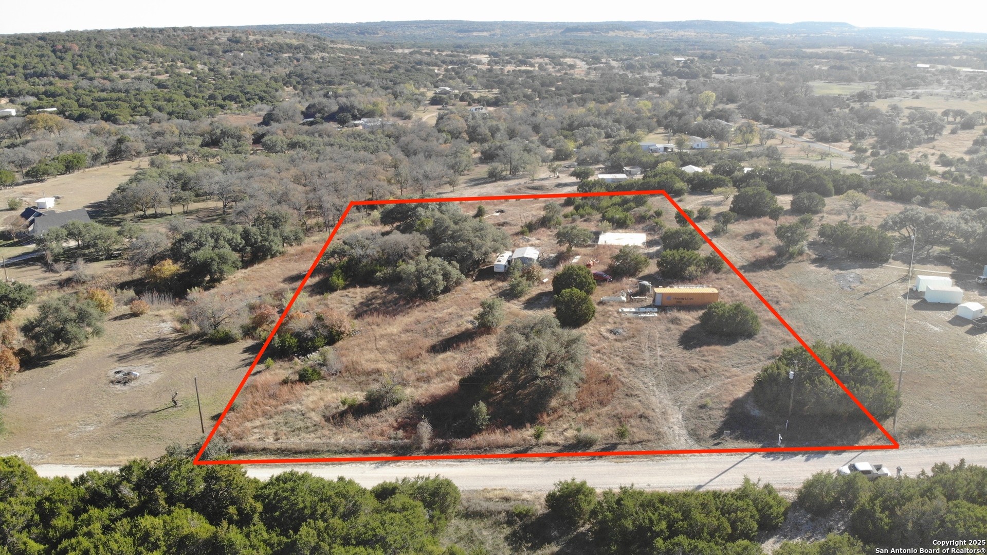 main property photo 7