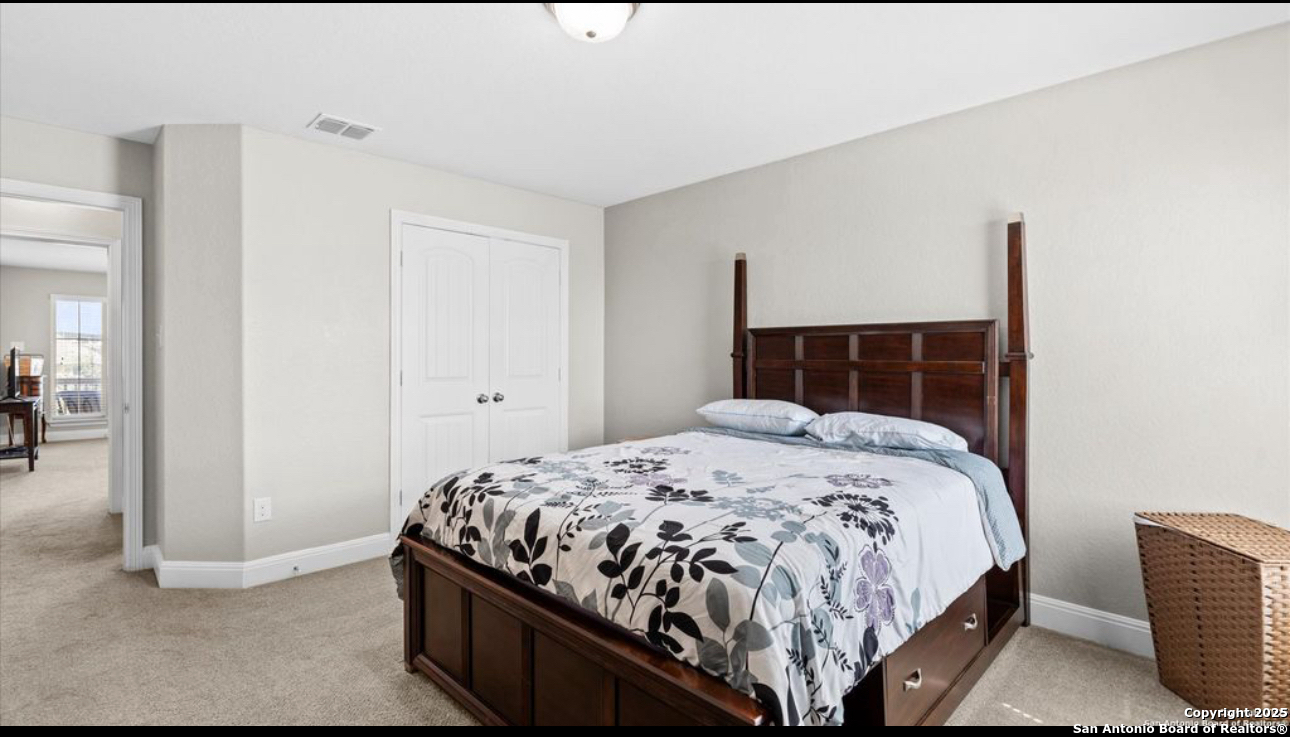 property viewer photo 23