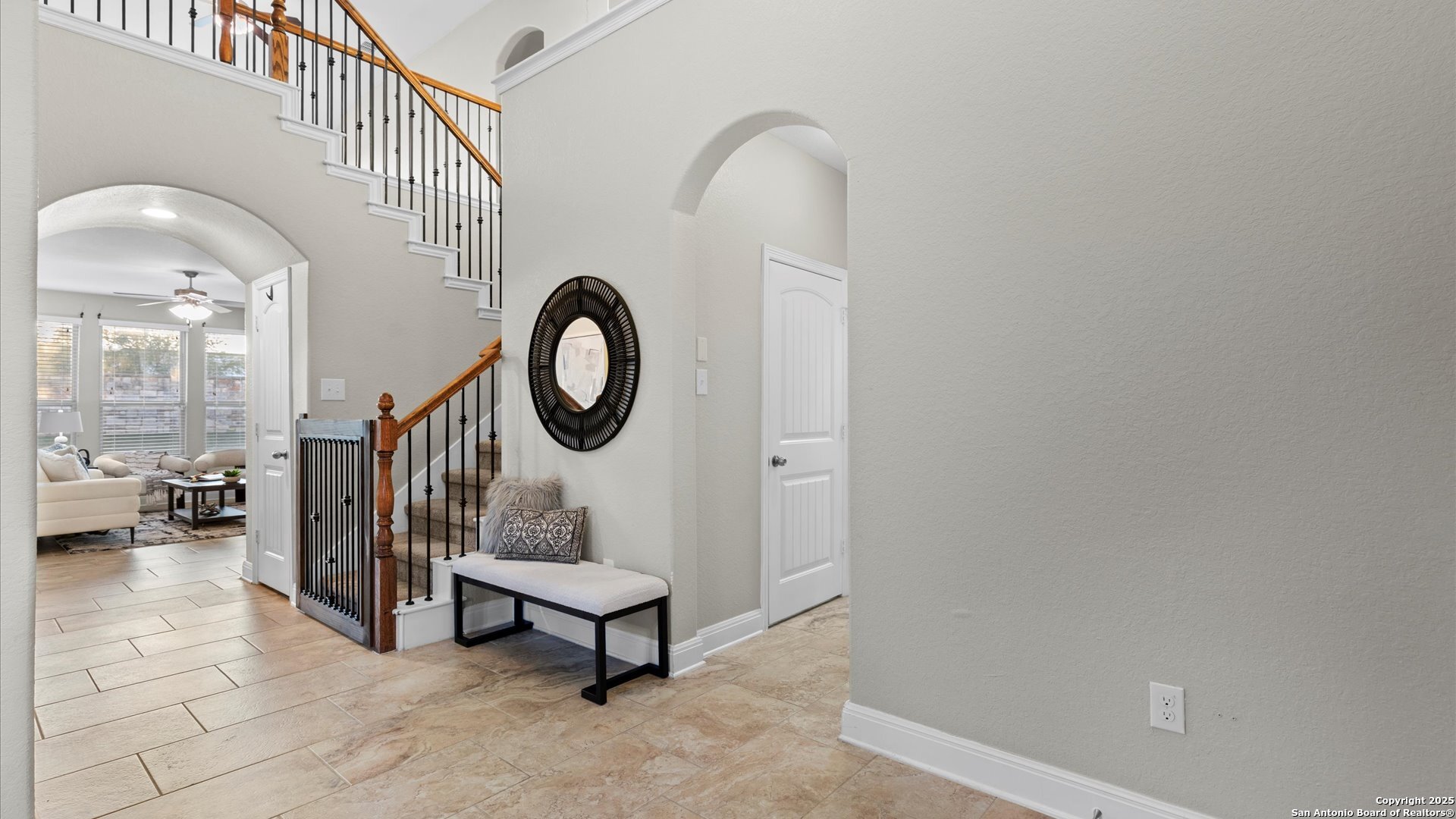 property viewer photo 4