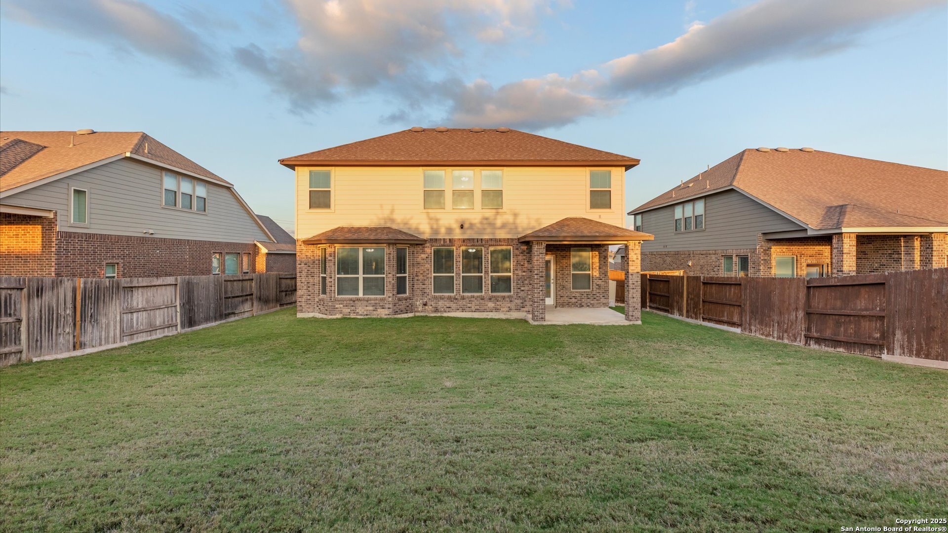 property viewer photo 43