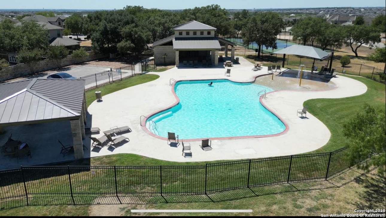 property viewer photo 51