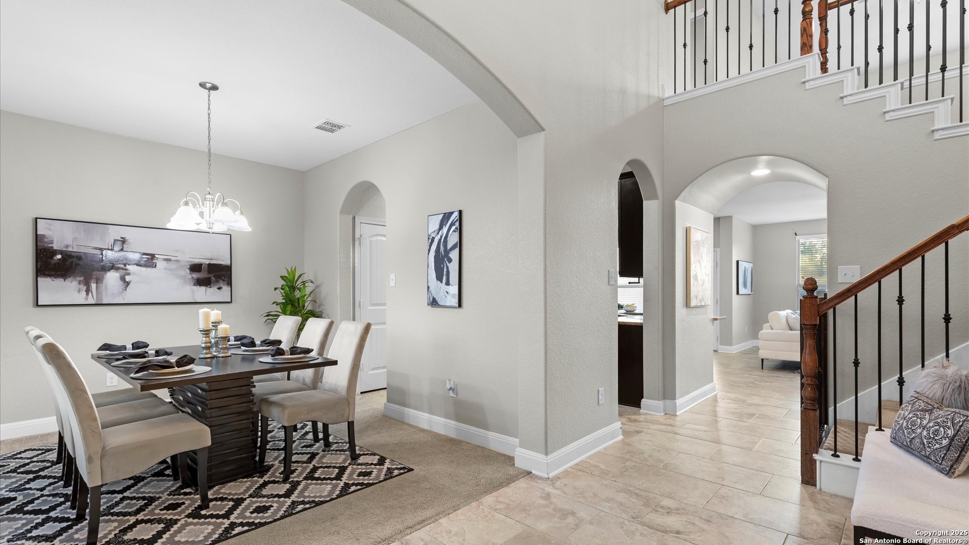 property viewer photo 7