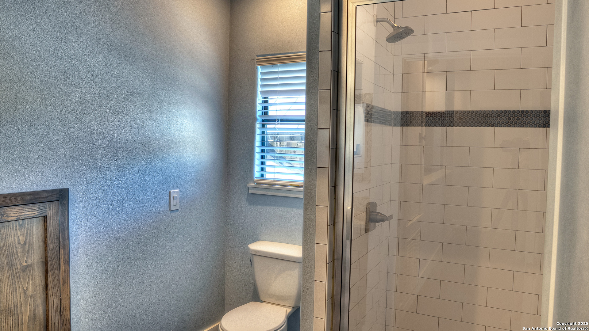 main property photo 73