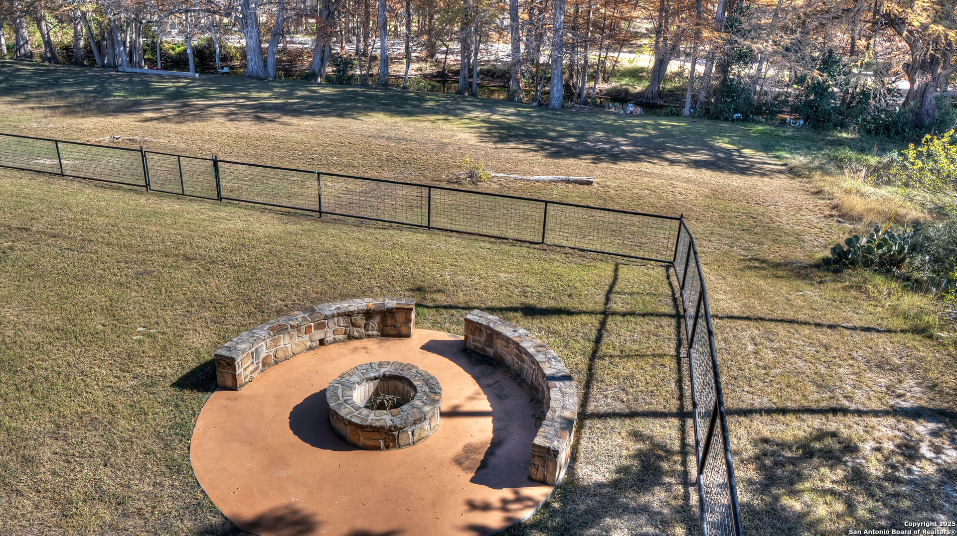 main property photo 79