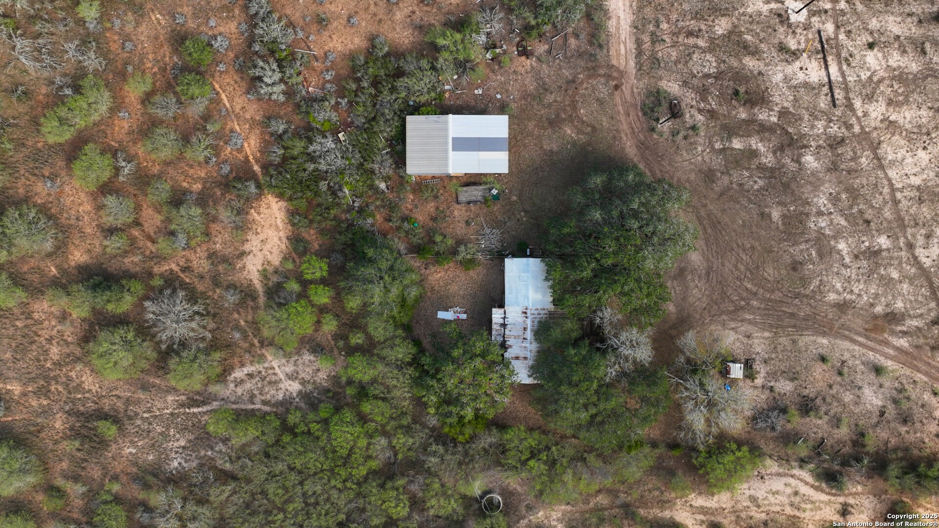 main property photo 24