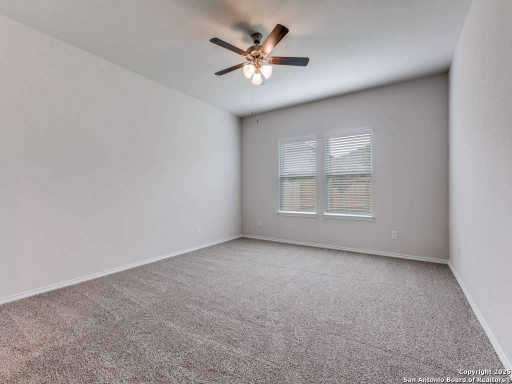 property viewer photo 10