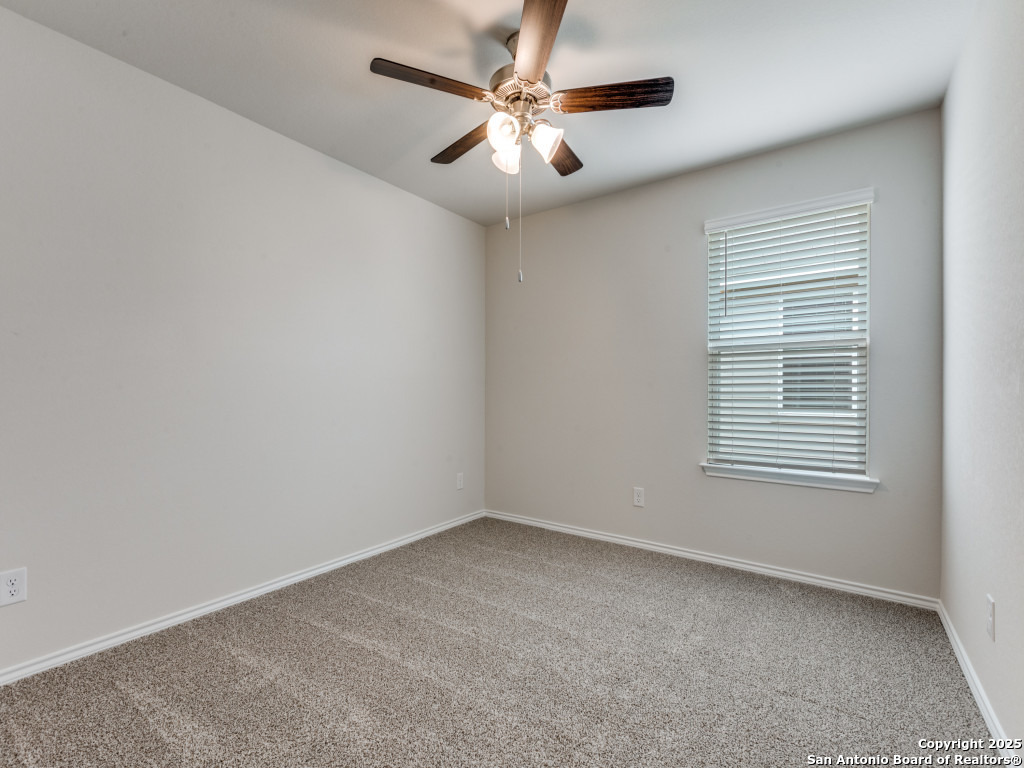 property viewer photo 12