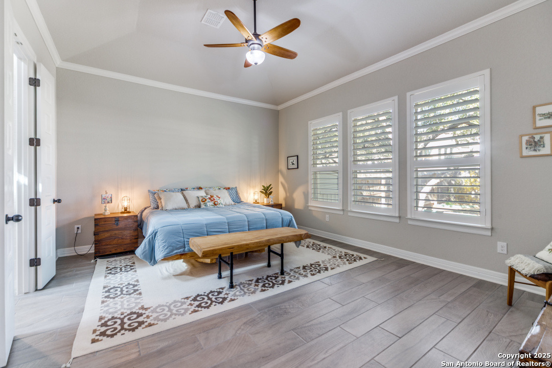 property viewer photo 14