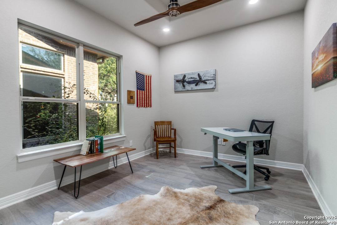 property viewer photo 17
