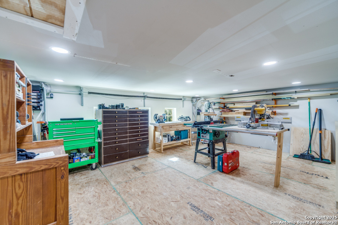 property viewer photo 21