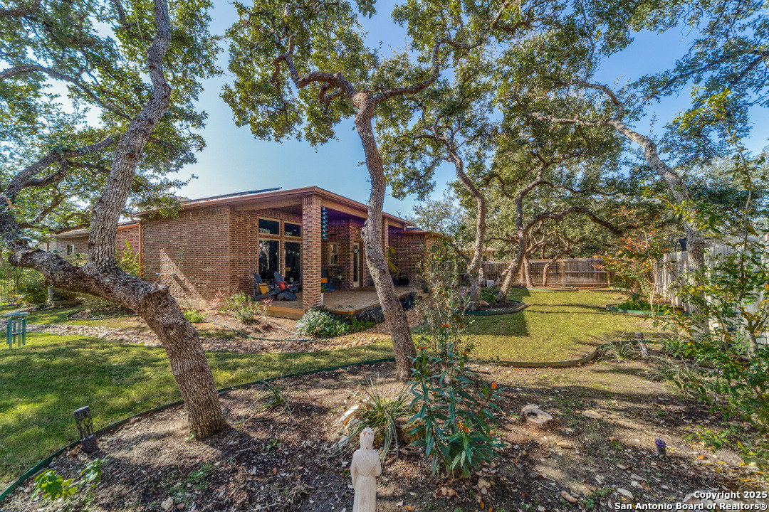 property viewer photo 23