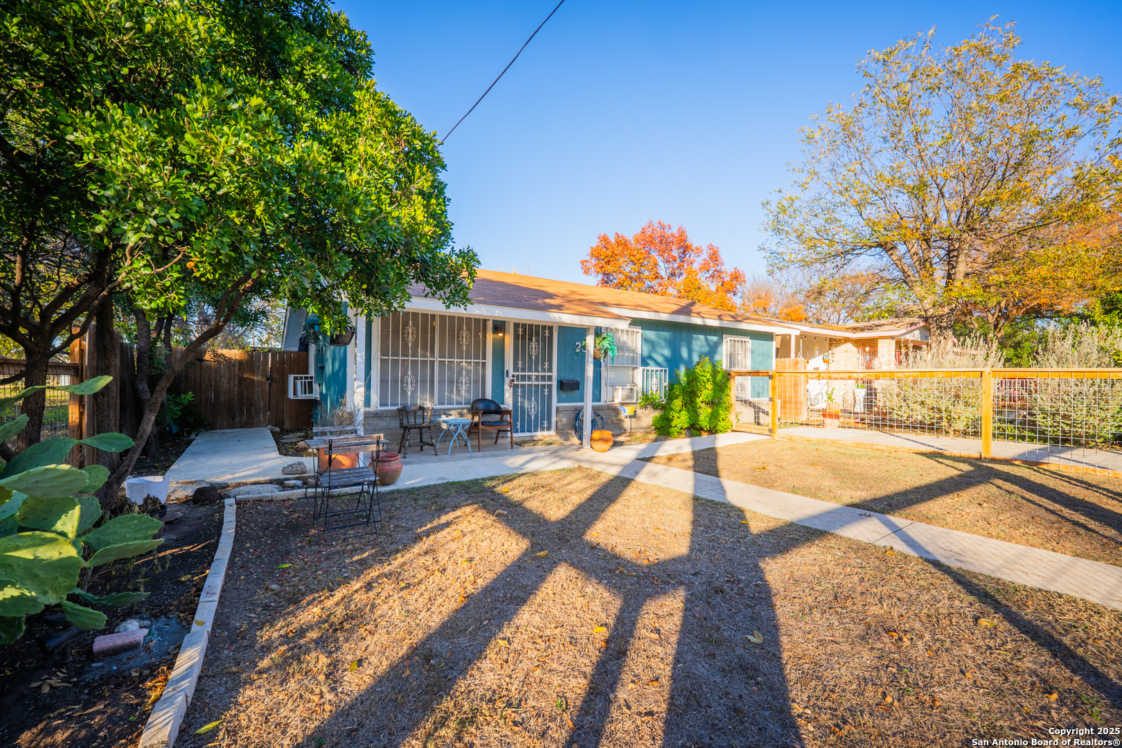 property viewer photo 10