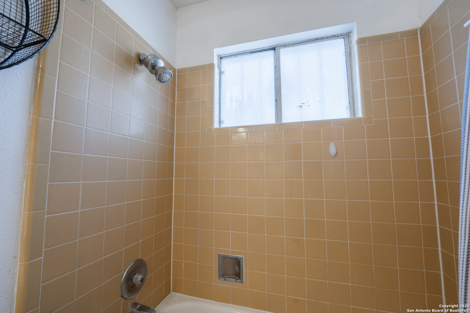 property viewer photo 28