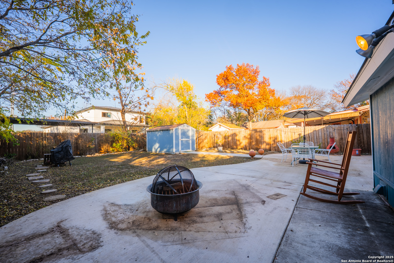 property viewer photo 32