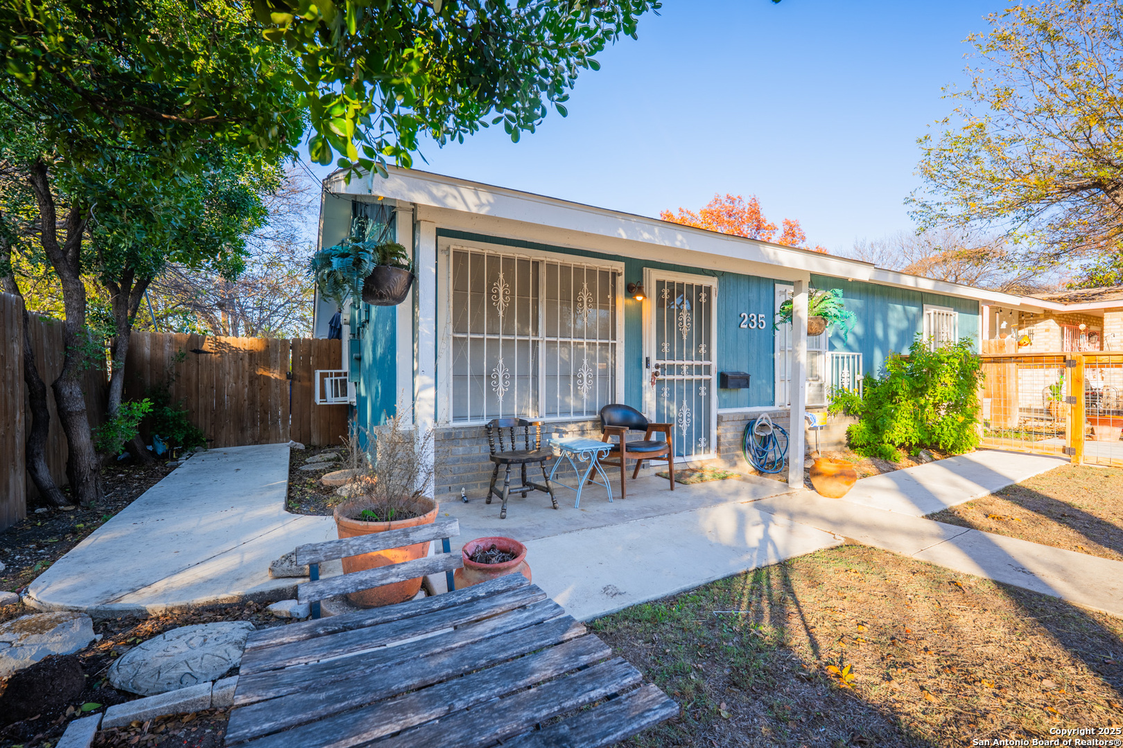 property viewer photo 8