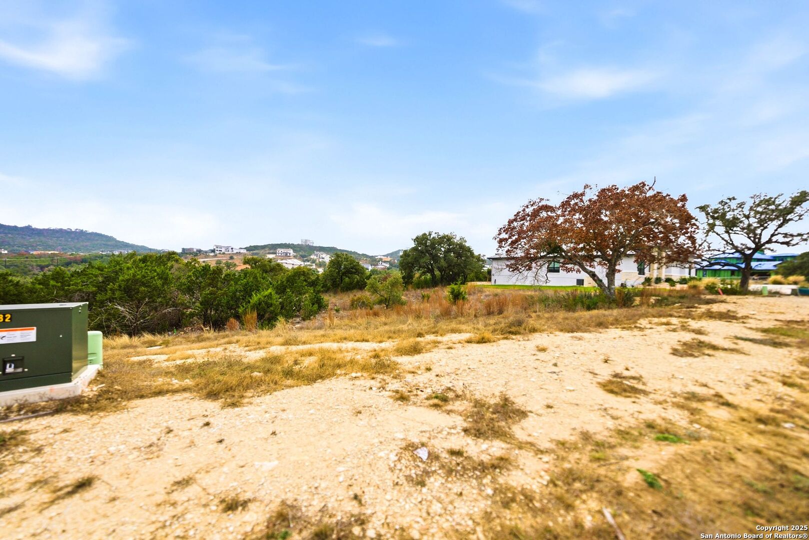 main property photo 17