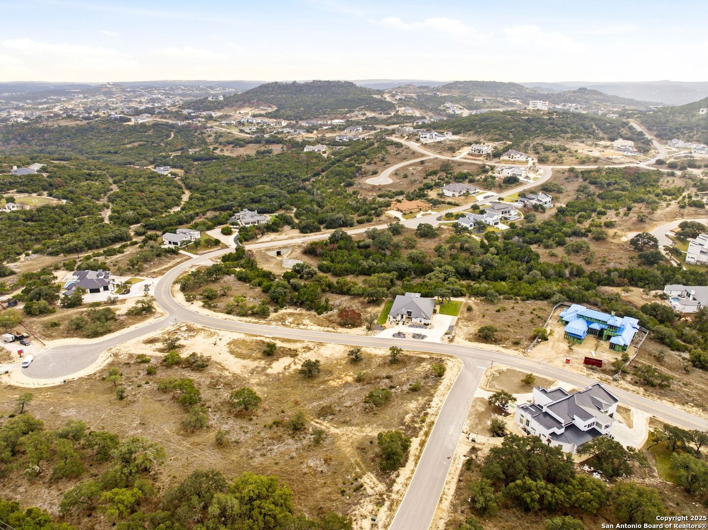 main property photo 4