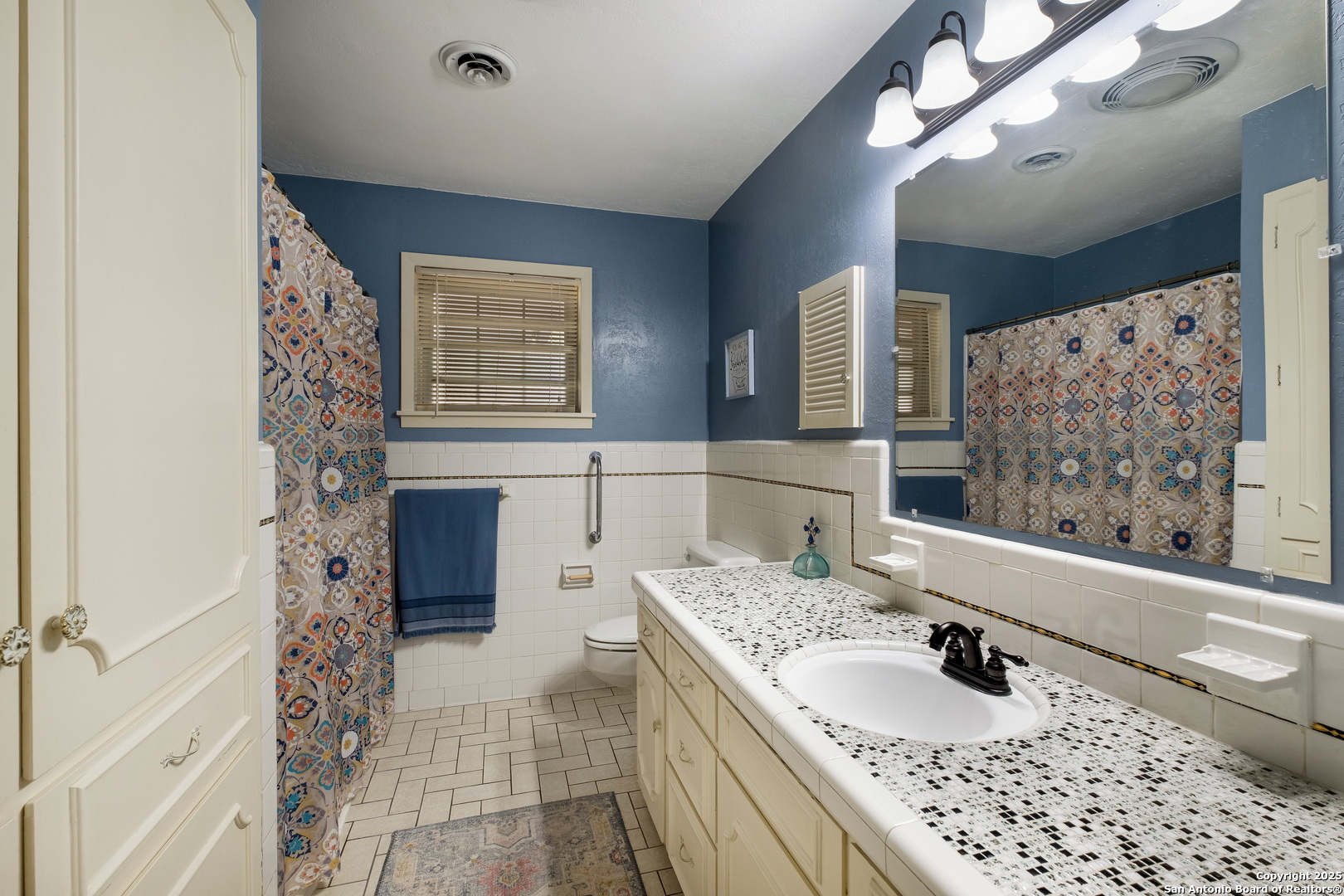 property viewer photo 11