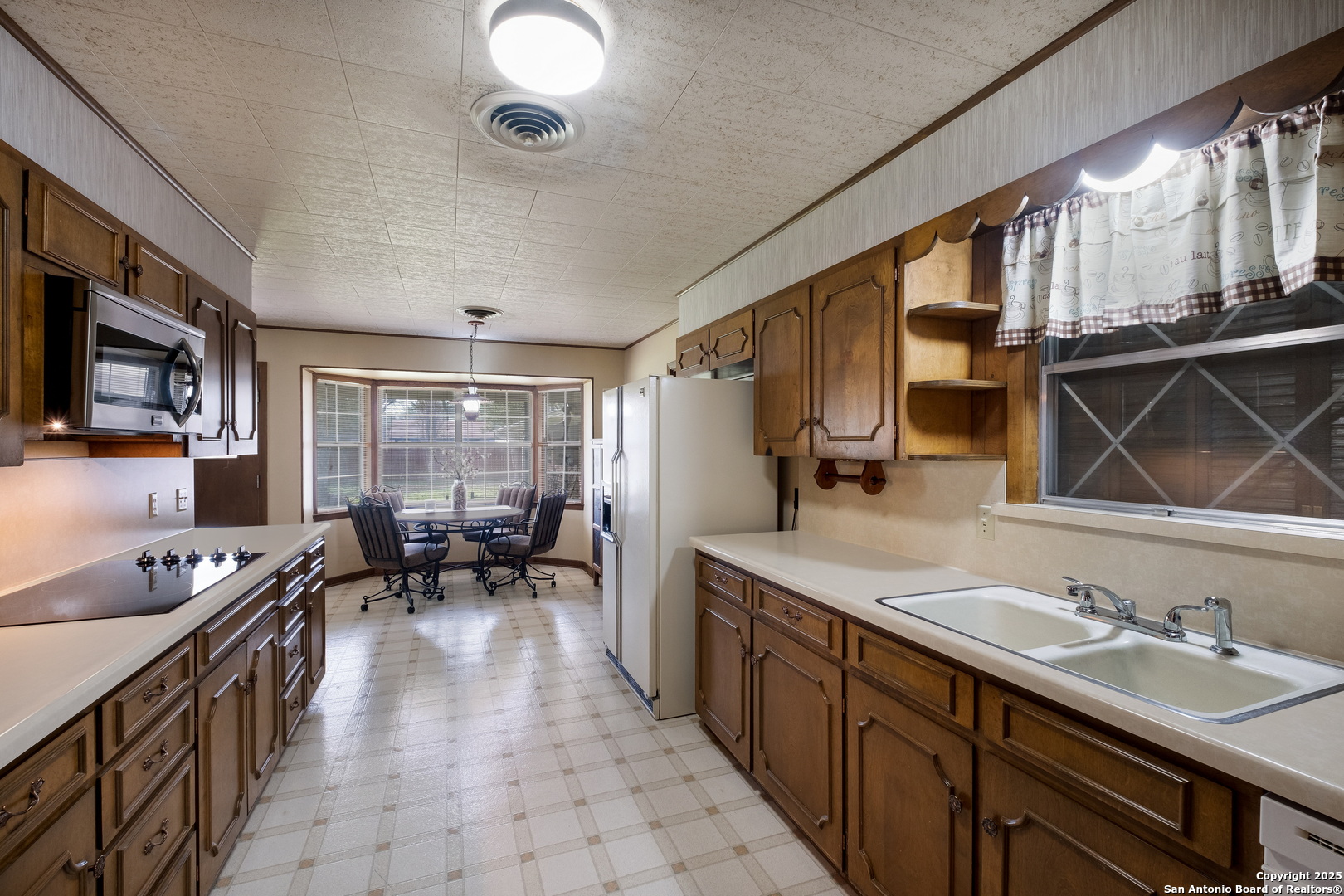property viewer photo 5