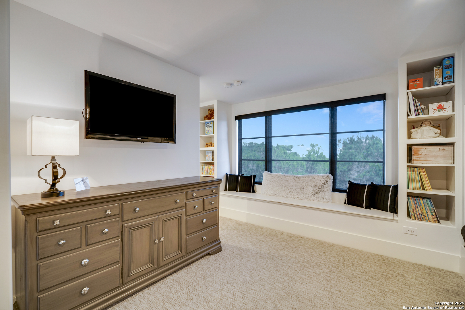 main property photo 58