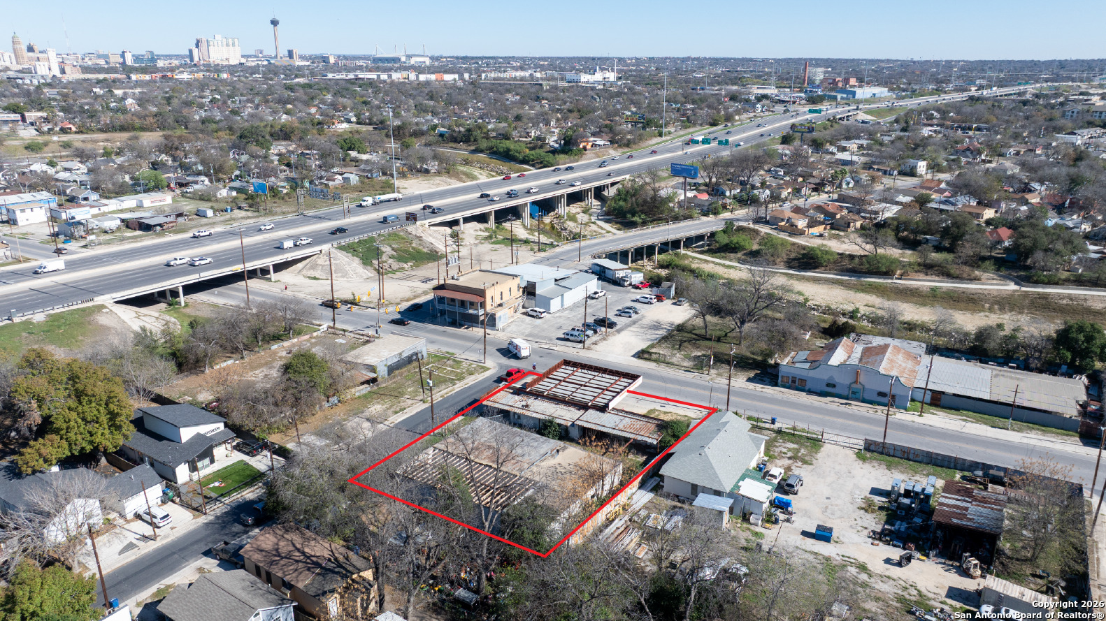 main property photo 8