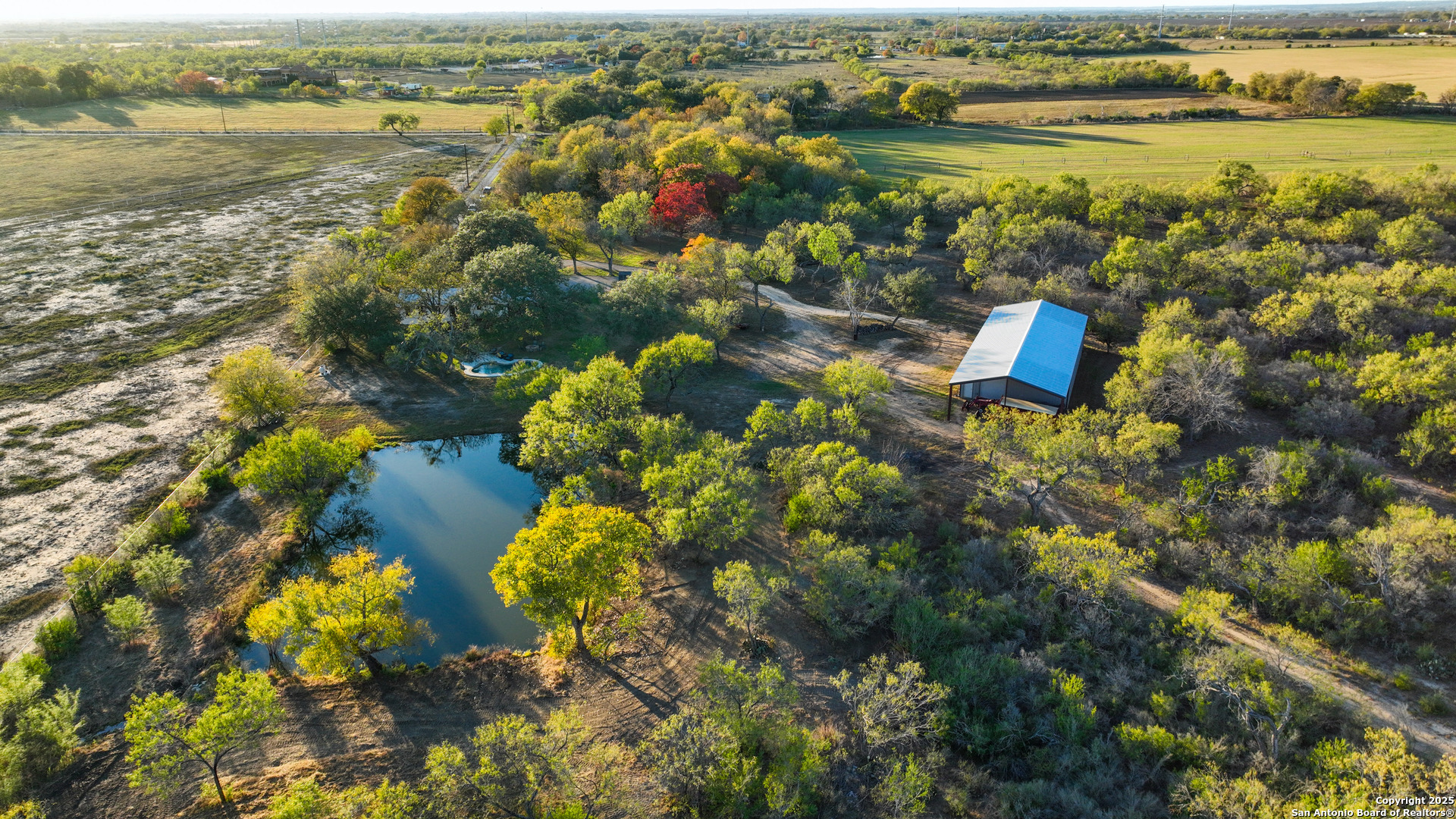 main property photo 2