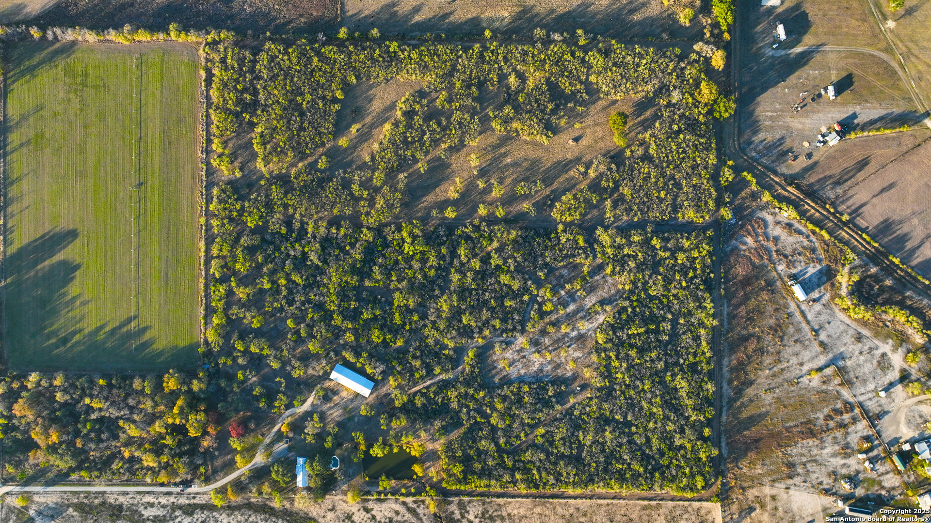 main property photo 3