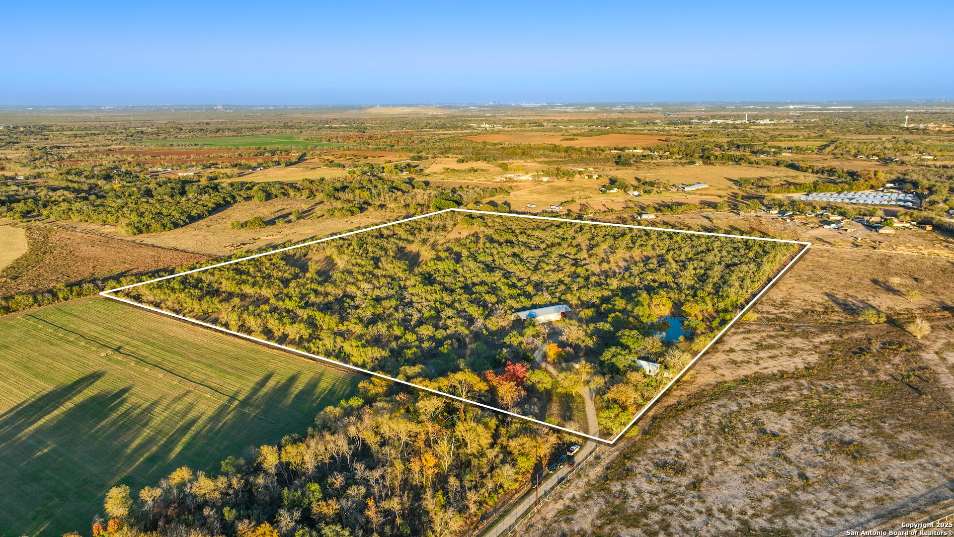 main property photo 4