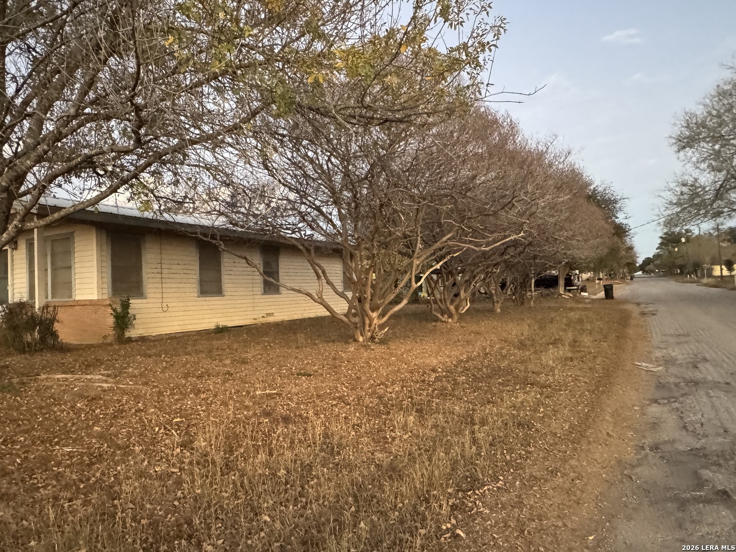 main property photo 4