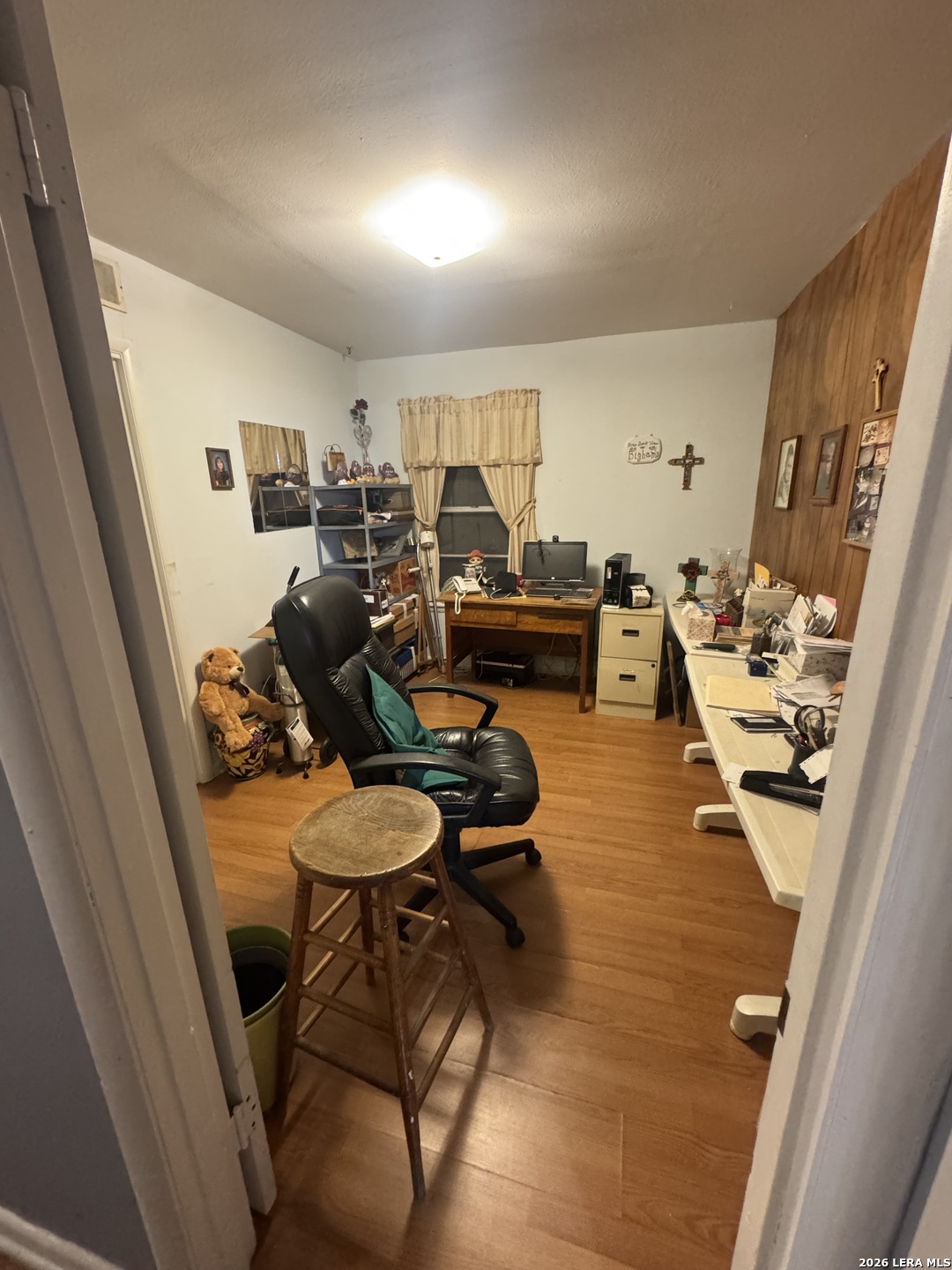 main property photo 7