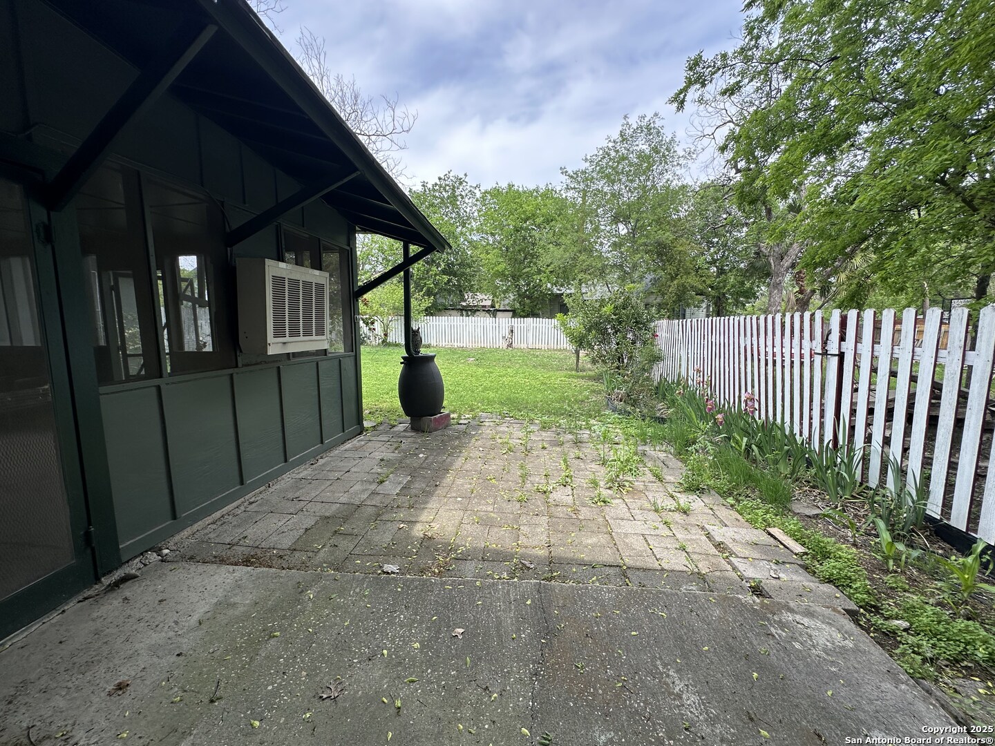 main property photo 60