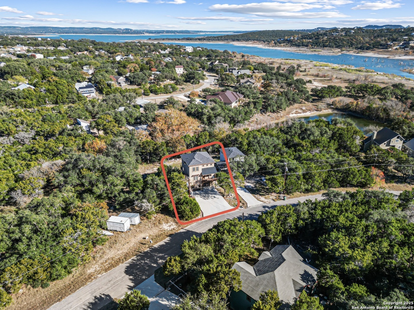 main property photo 33