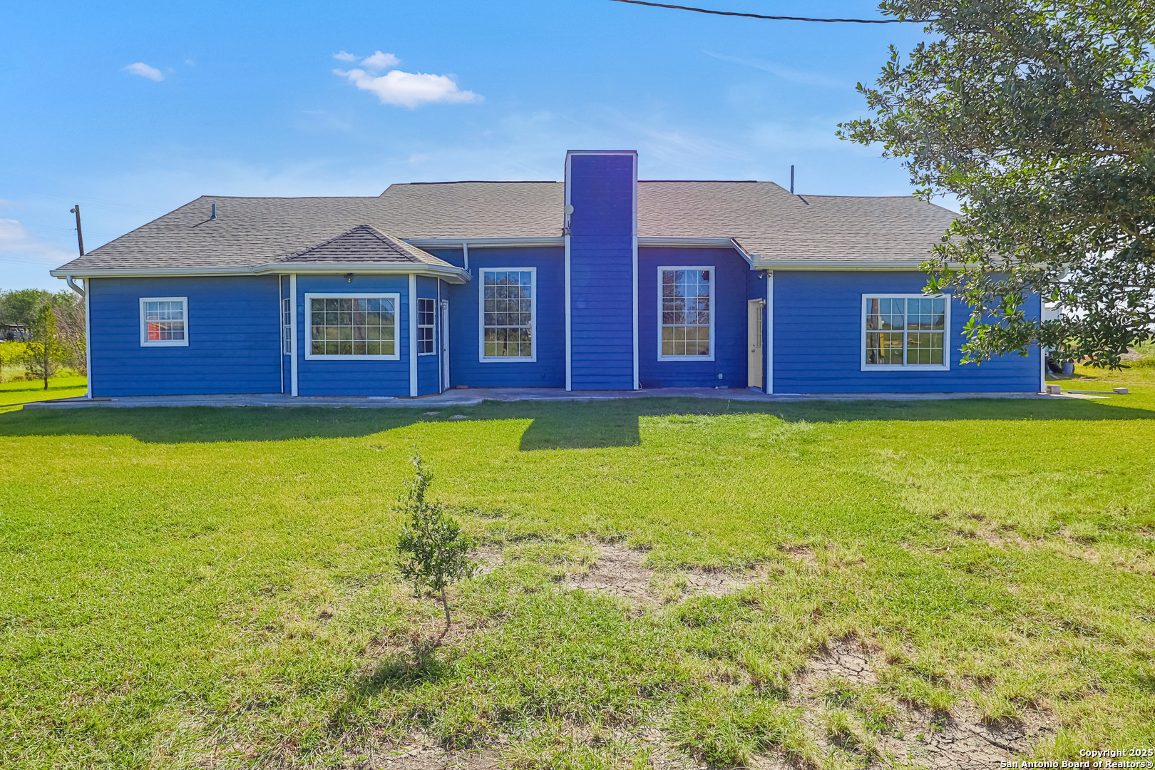 main property photo 36