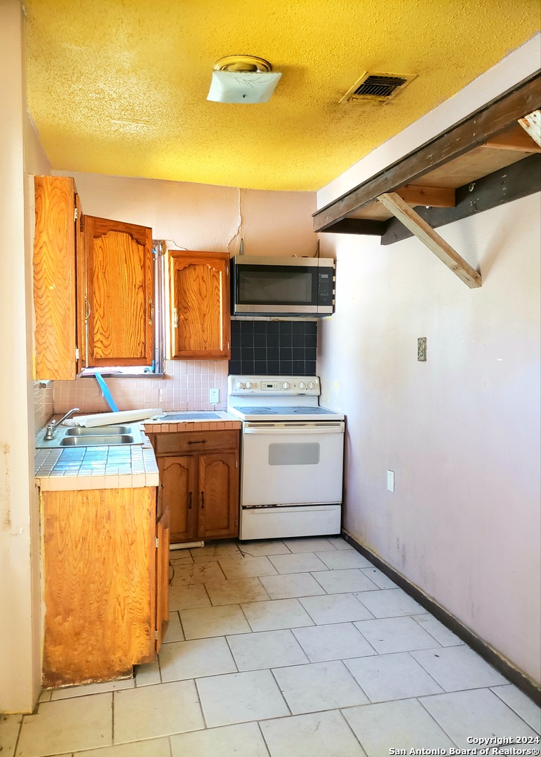 property viewer photo 5