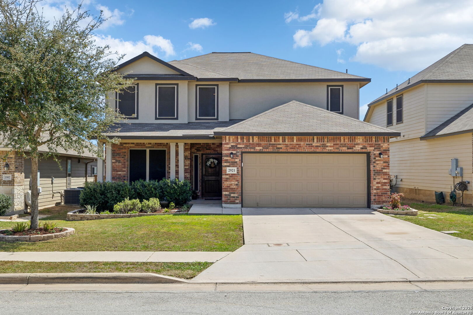 property viewer photo 2