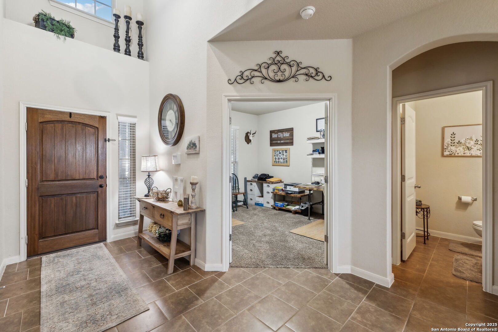 property viewer photo 9