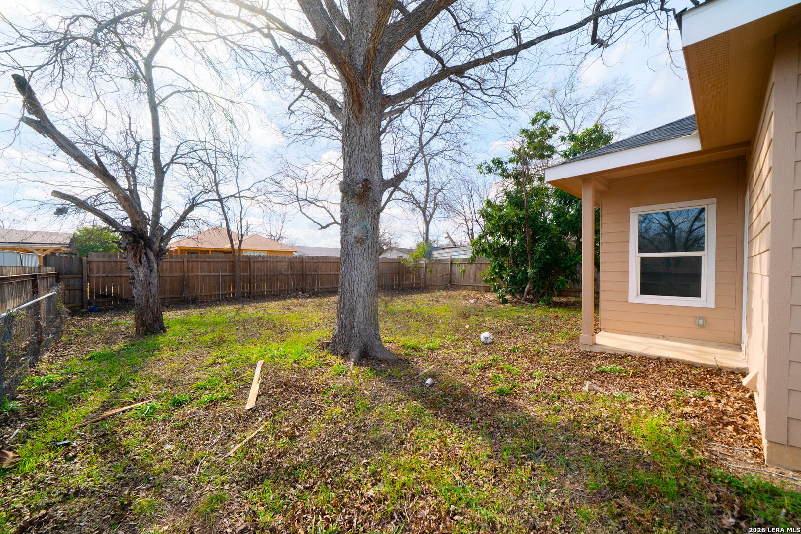 property viewer photo 13