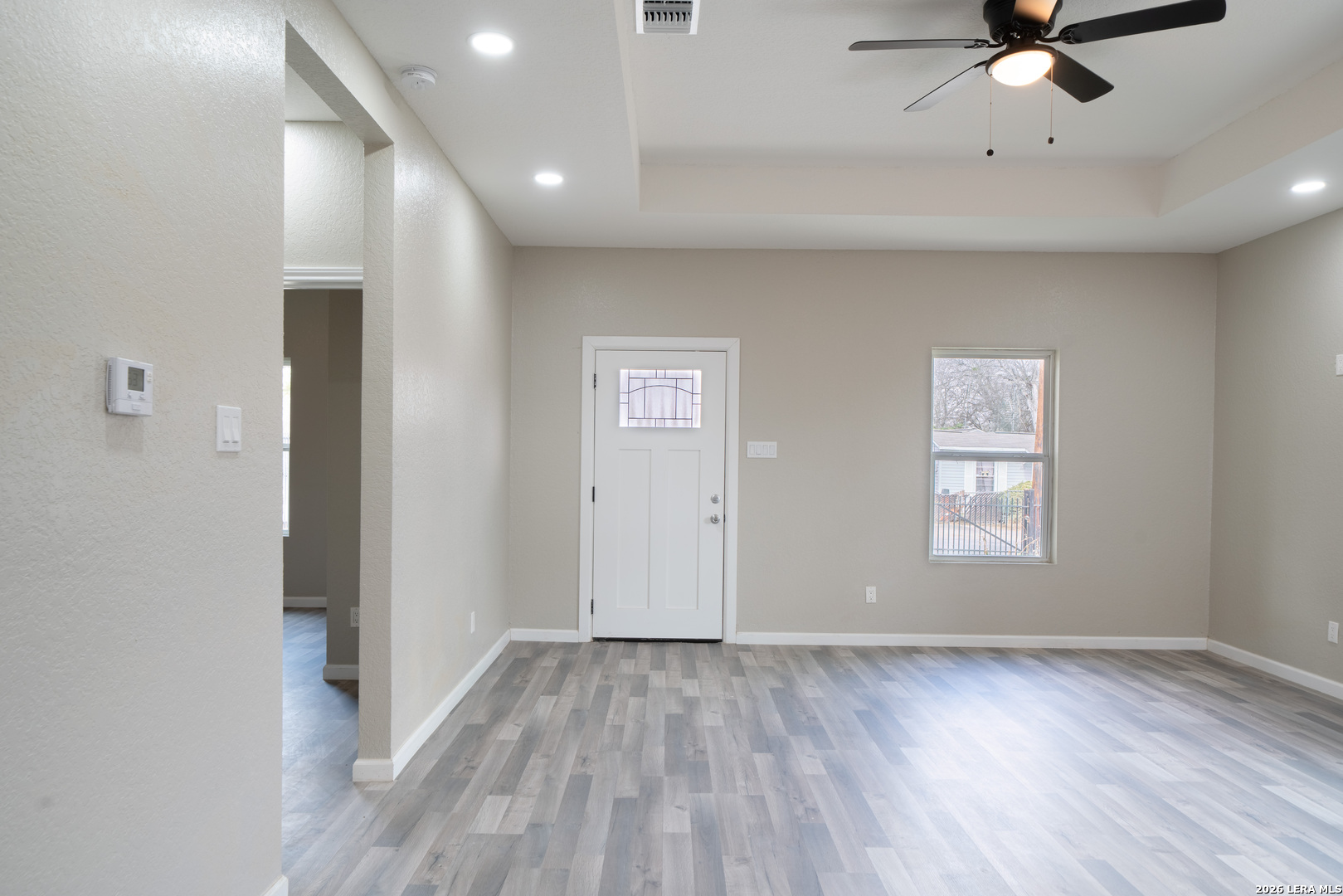 property viewer photo 28