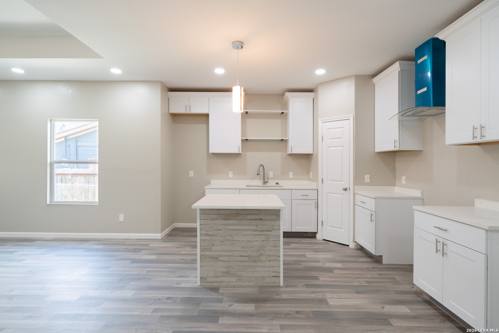 property viewer photo 29