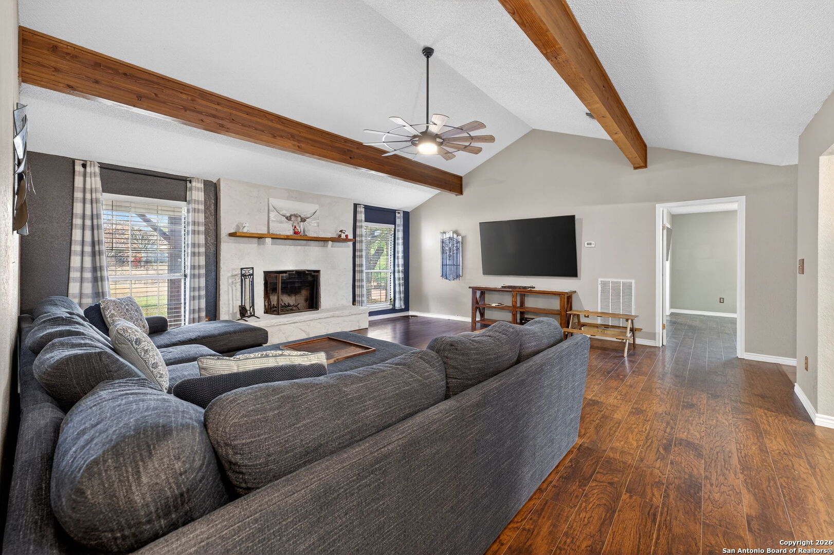 property viewer photo 12