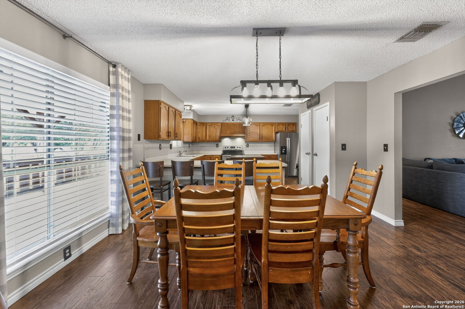 property viewer photo 14